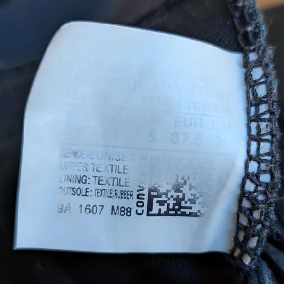 Converse Black Monochrome Chuck Taylor All Star Low Tops - Men's 5/Women's 7 - Picture 9 of 9